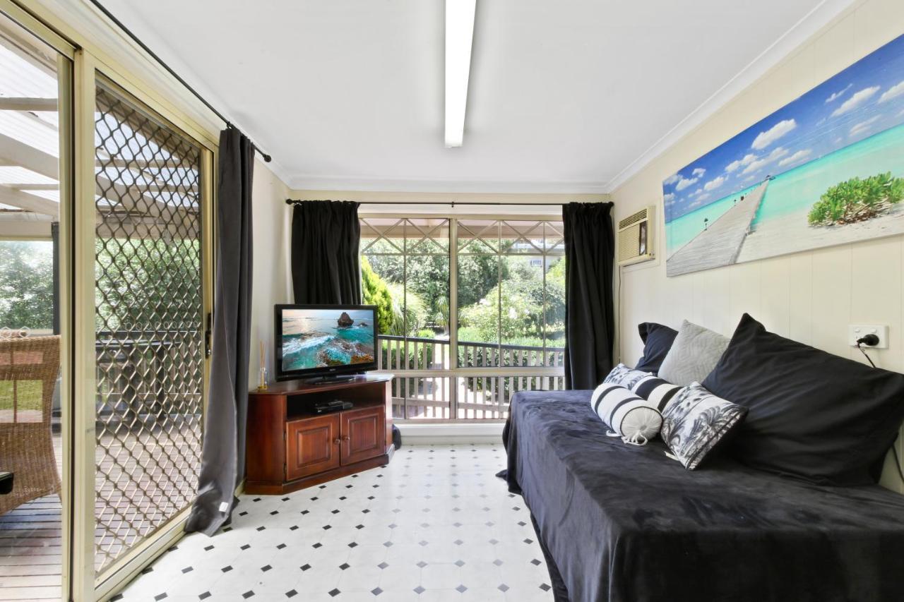 Oceans 11 Villa Lakes Entrance Exterior photo
